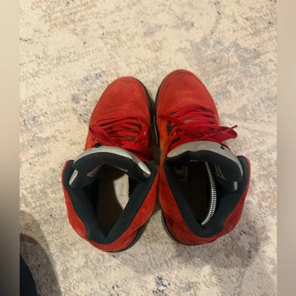 Jordan 5 Retro “Raging Bull” — Size 8 — Project/Restoration Pair